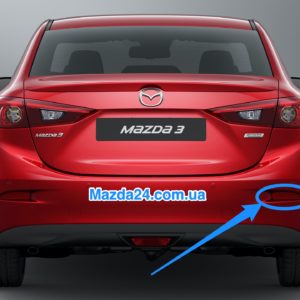 D350515M0E - Катафот (отражатель) заднего бампера правый на Mazda 3 седан (2013-2018)
