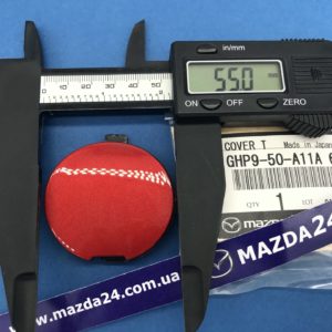 GHP950A11A62 — Заглушка крюка переднего бампера красная (41V) Mazda 6 (2012-2017) с галогенными фарами