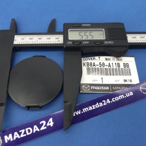 KB8A50A11BBB - Заглушка буксировочного крюка переднего бампера Mazda CX-5 (2017-2021)